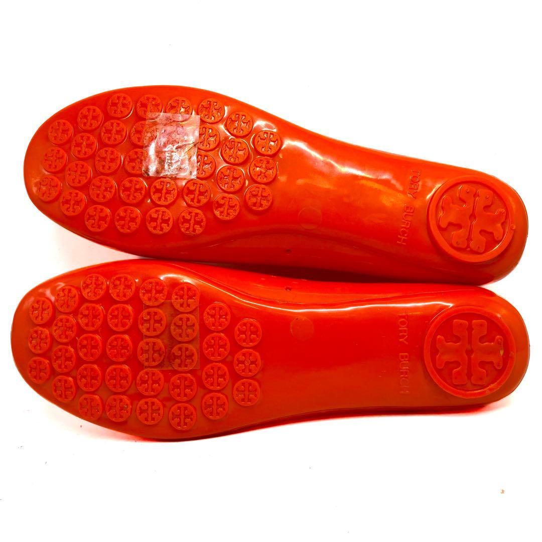 Tory Burch【新品未使用】フラットシューズ 朱色オレンジ／24cm Tory Burch【新品未使用】フラットシューズ 朱色オレンジ／24cm