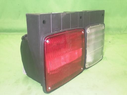 中古】デコトラ イスズフォワード純正 テールランプ 左右セット 中古