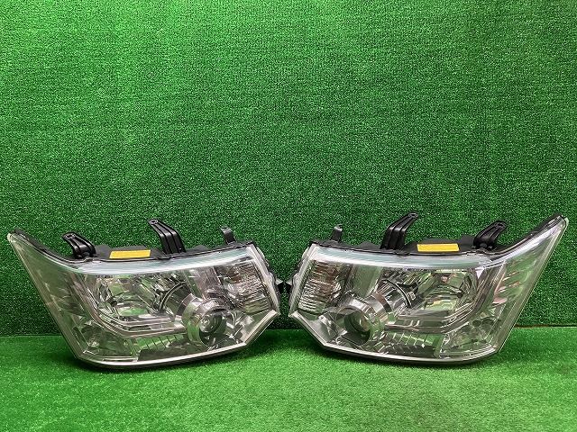 ミツビシ CV系 デリカD5 前期 ヘッドライト左右 ハロゲン 100-87918 レベ付 バラスト付 250509213