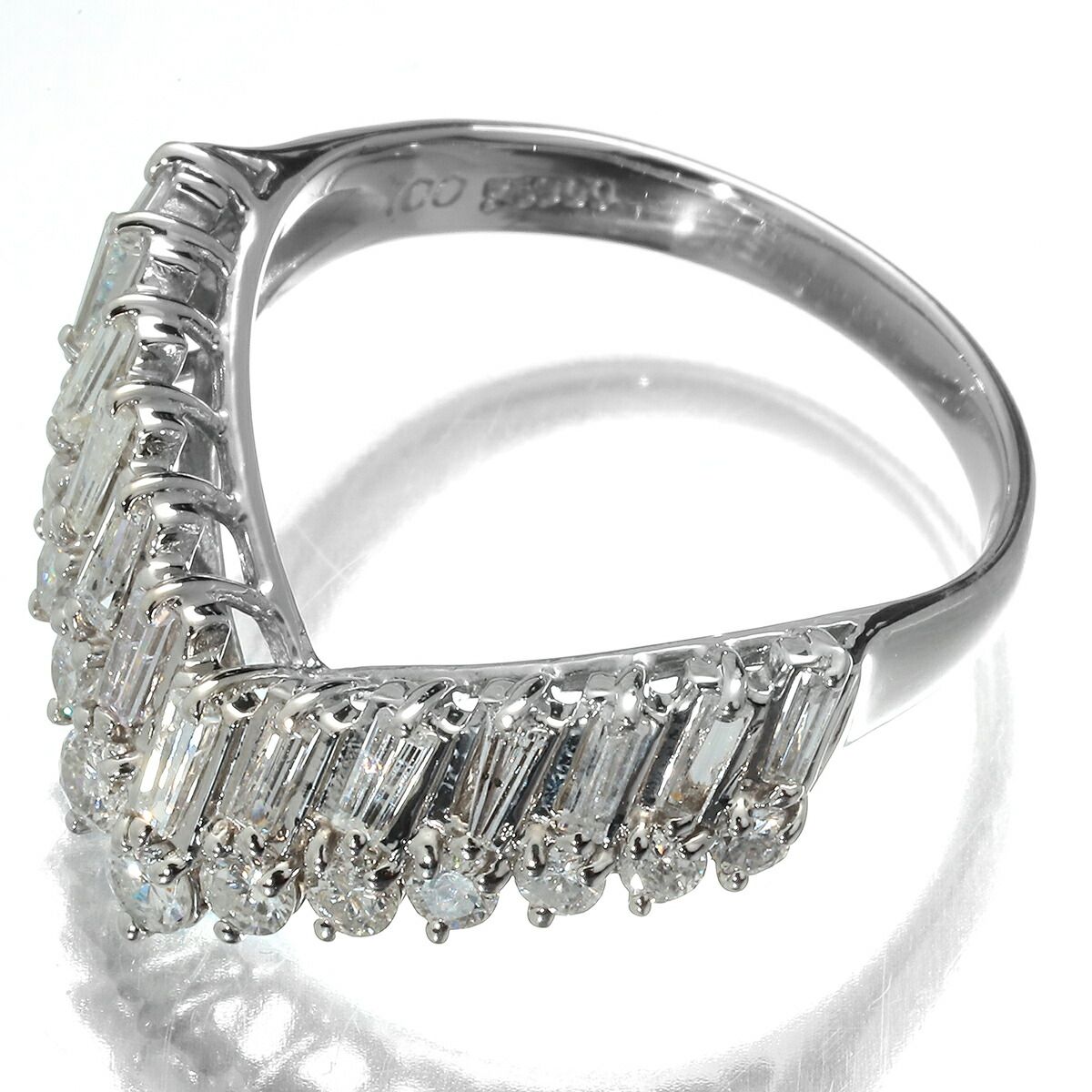 V字デザインリング 指輪 ダイヤモンド 1ct Pt900 13号 中古 プレラブド  