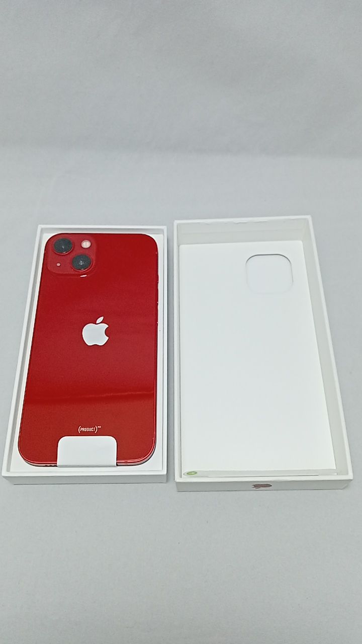 新品未使用品 iPhone13 A2631 128GB 本体 レッド SIMフリー 箱 充電器 
