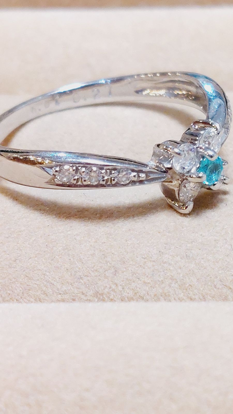 PT900パライバトルマリン0.04ダイヤ0.27きらりんリング