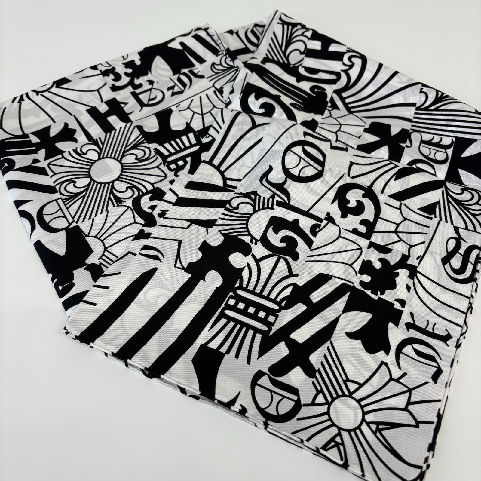 美品/レア‼️クロムハーツ 大判 スカーフ Chrome Hearts - Chrome Hearts クロムハーツ PPO MATTY BOY