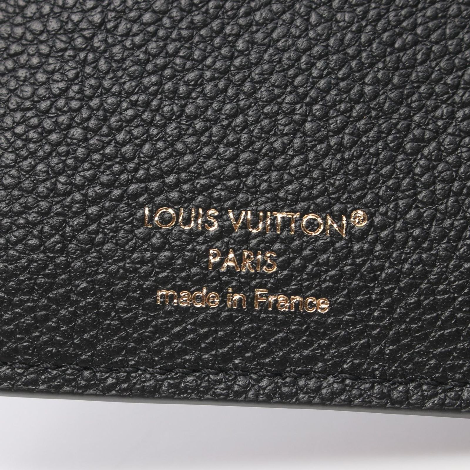 VUITTON