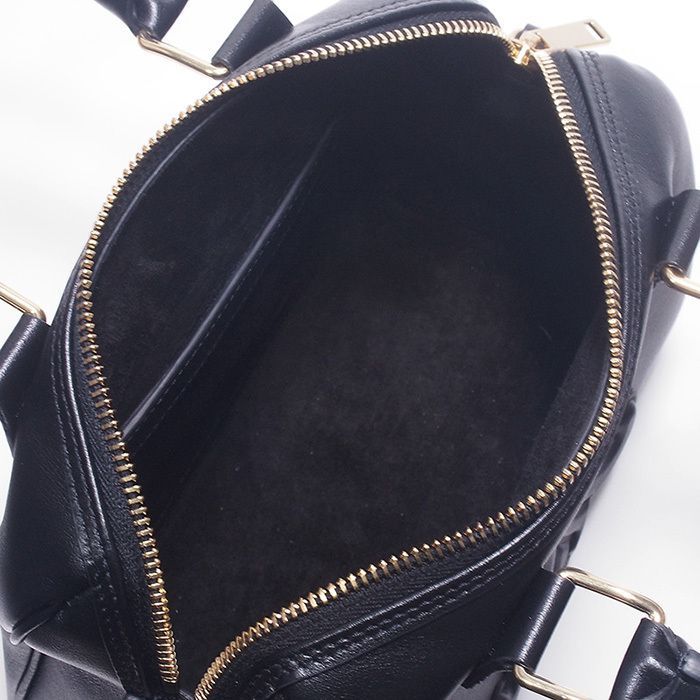 セリーヌ CELINE