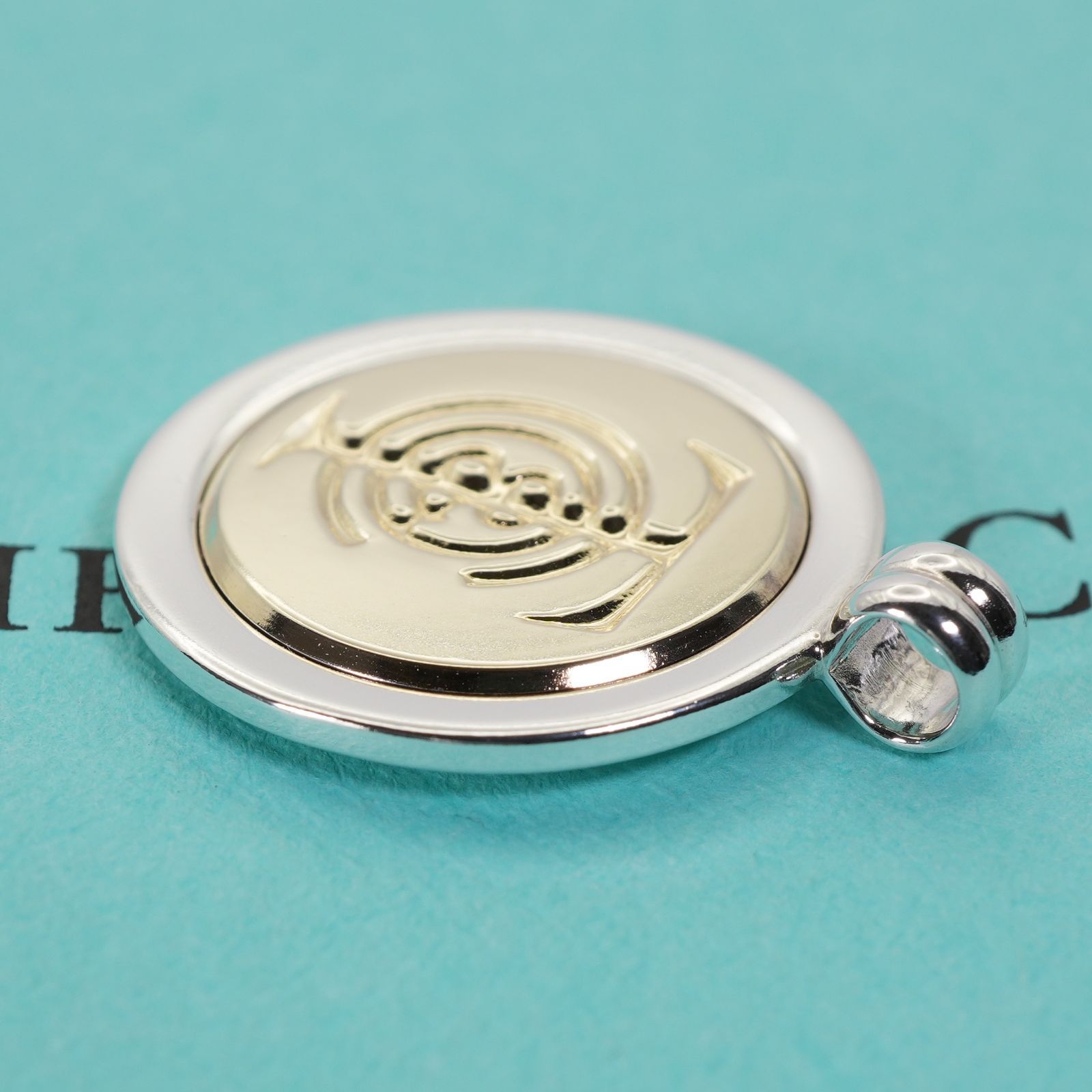 極美品 ティファニー ロゴ メダル コンビ ネックレストップ/24-4529