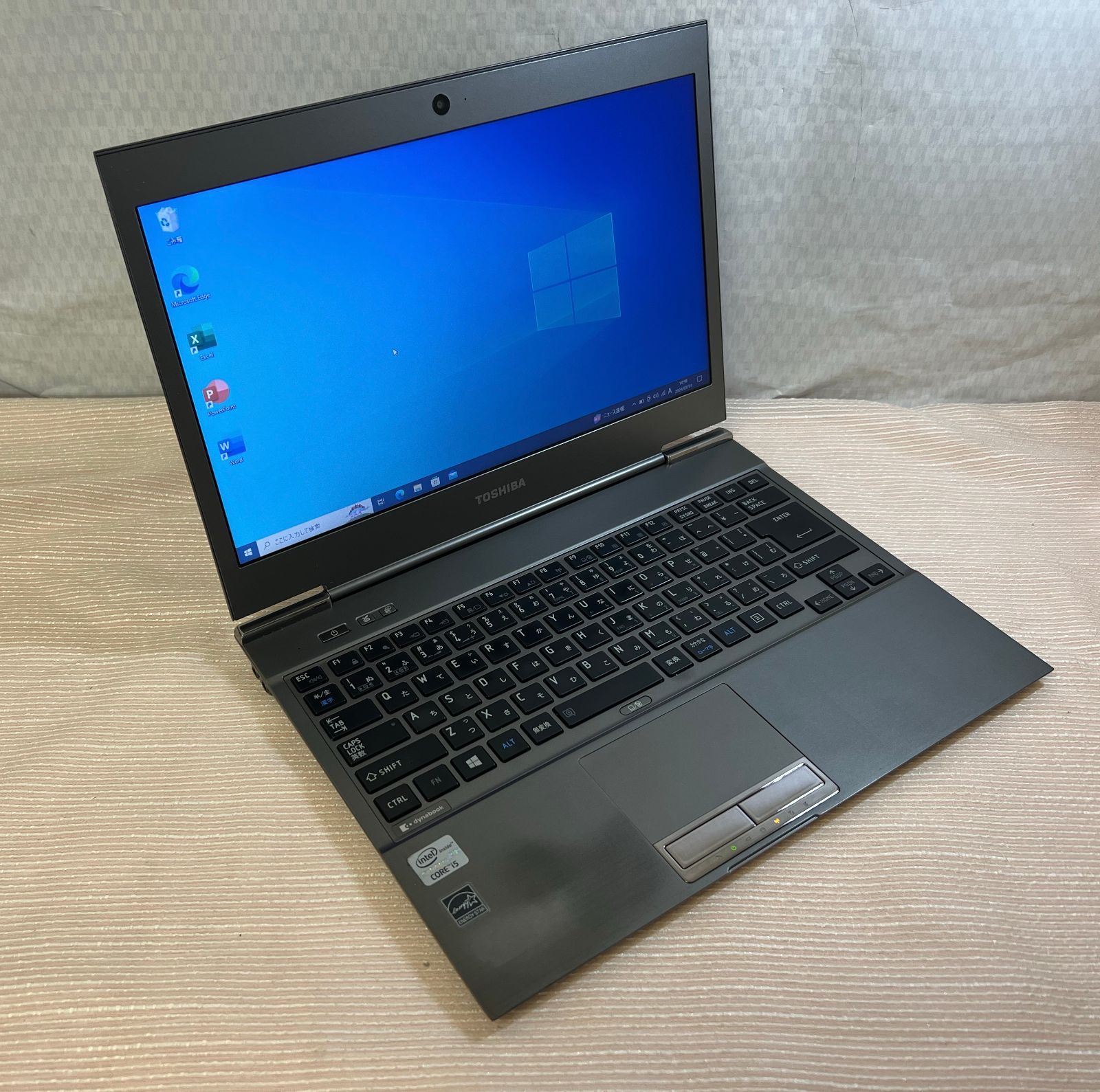 富士通 LIFEBOOK AH450/G Ryzen 5 5500U 2.1GHz/8GB/256GB(SSD)/Multi