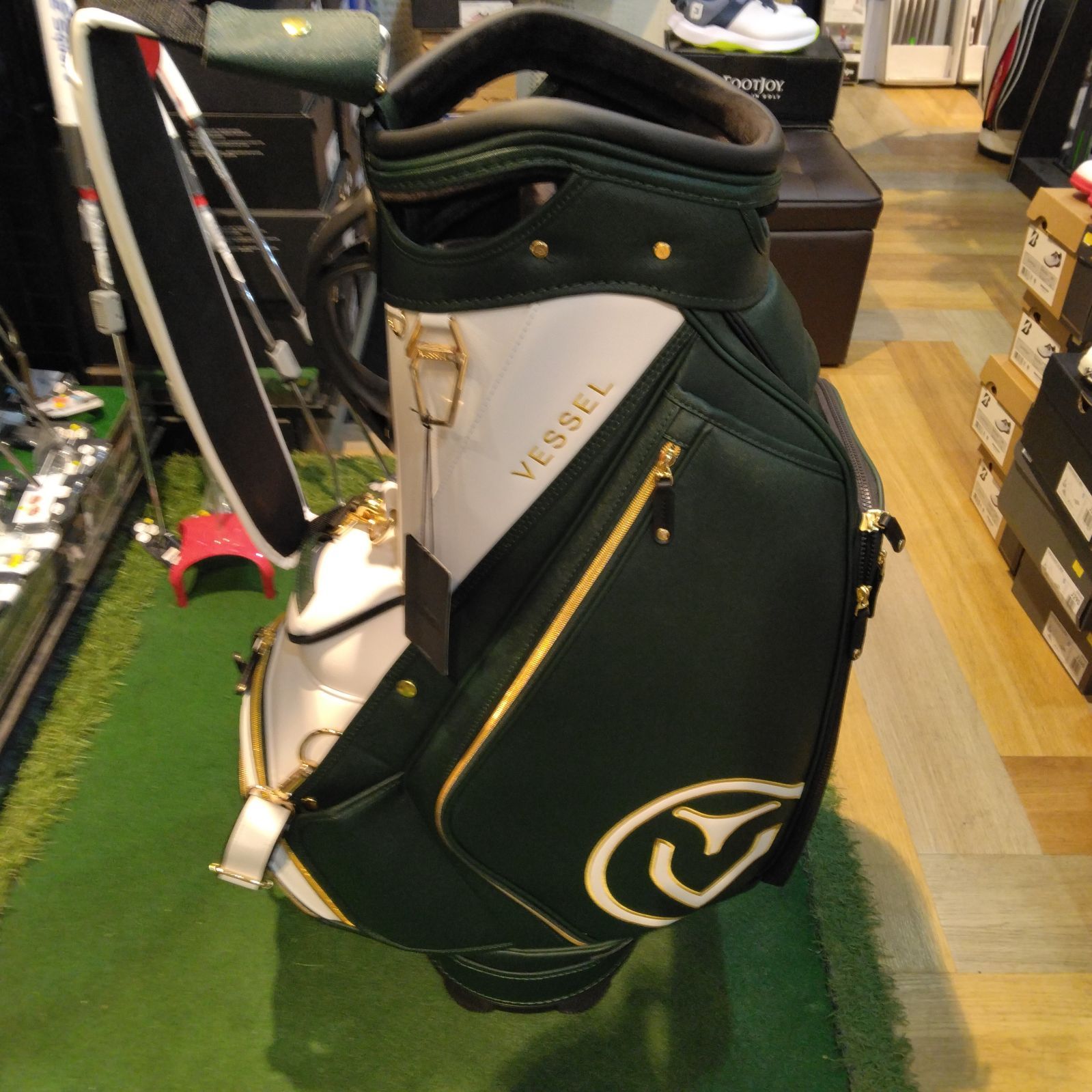 ジーフォアG/FORE ゴルフバッグ・キャディバッグ ピンク 新作