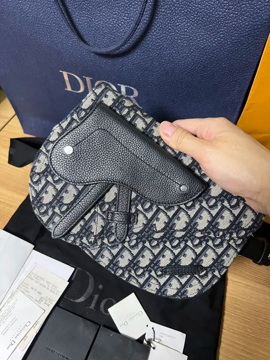 Dior
