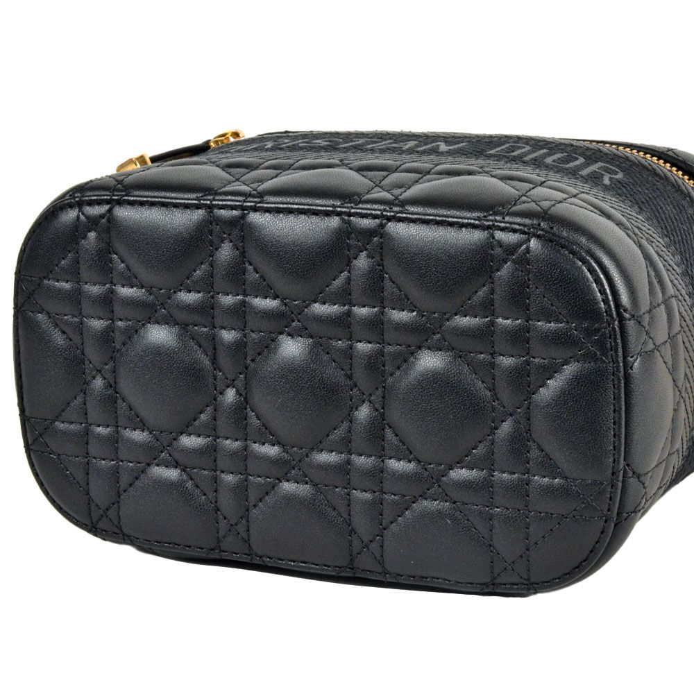 バニティバッグ