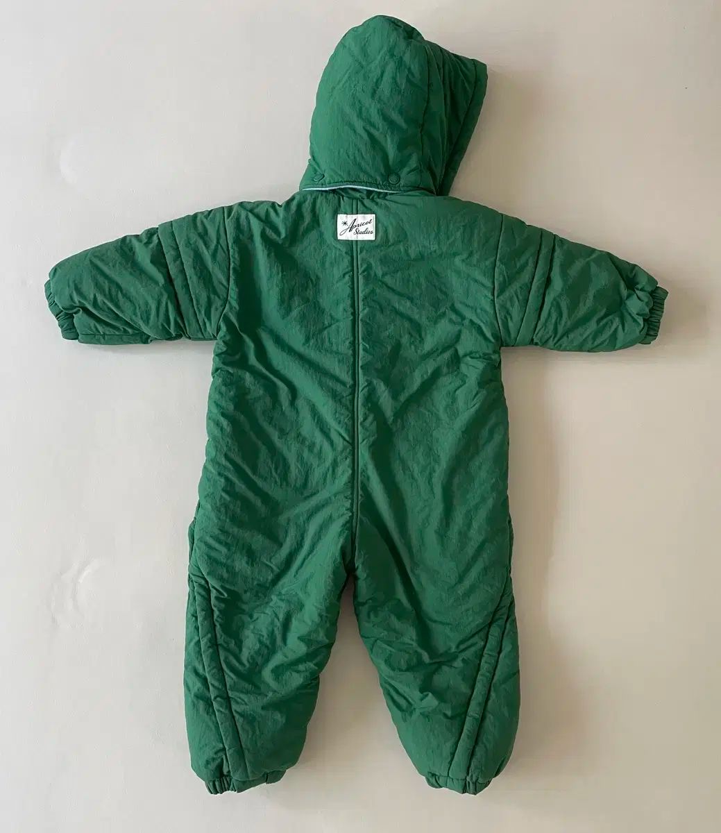 アフリコットスタジオ 雪だるま 宇宙服 緑