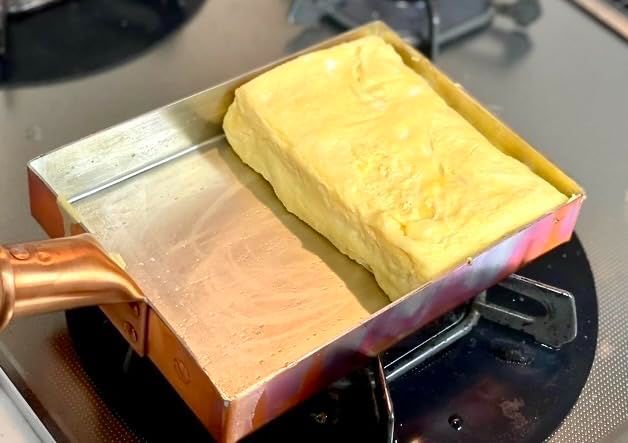熱伝導率の良さでふわふわ玉子焼きのできあがり 13cm×18cm