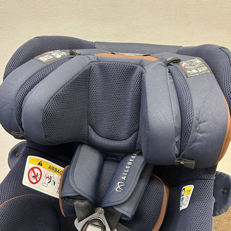 エールベベ チャイルドシート クルットR グランス ブリアンネイビー