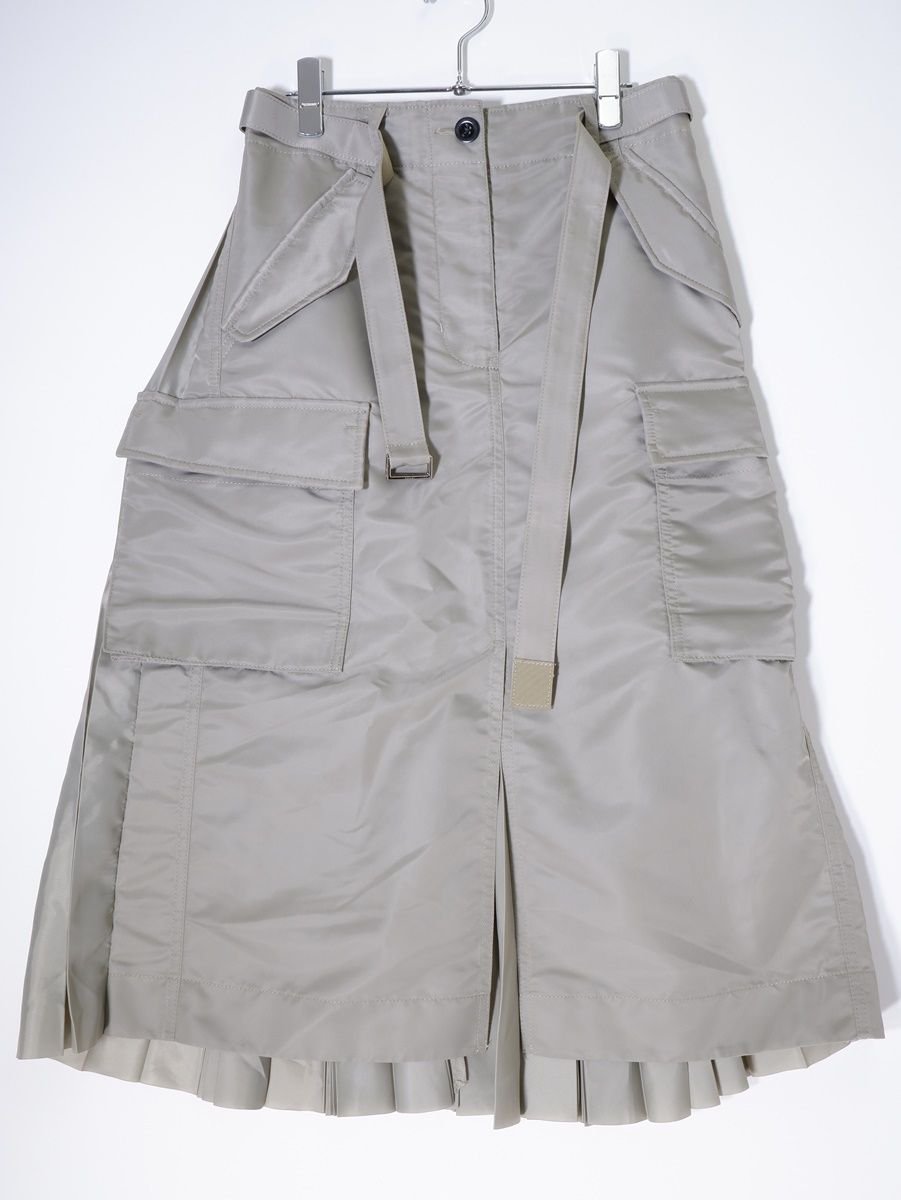 sacai ナイロンツイル バックプリーツスカート sacaiサカイ 23-06474 ナイロンツイル バックプリーツ カーゴスカート