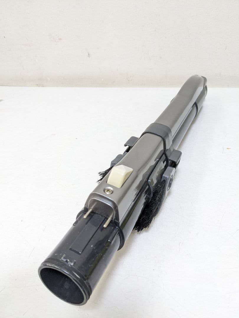 SHARP EC-VX220-R サイクロン式掃除機 2011年製 ヘッド無し - メルカリ