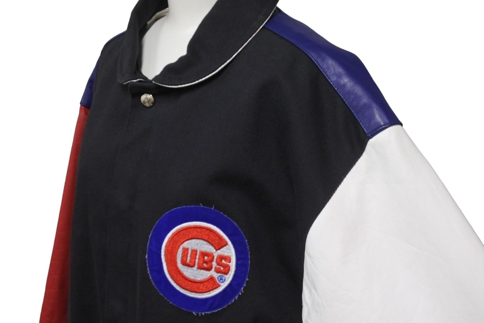 1回着用】マスターバニーエディション 2023年秋冬フルジップブルゾン