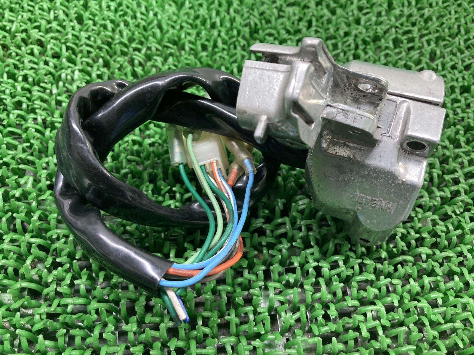 エイプ100 ハンドルスイッチ 左 HM-24QB-T ホンダ 純正 中古 バイク