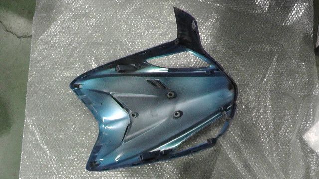 の フロントカウル