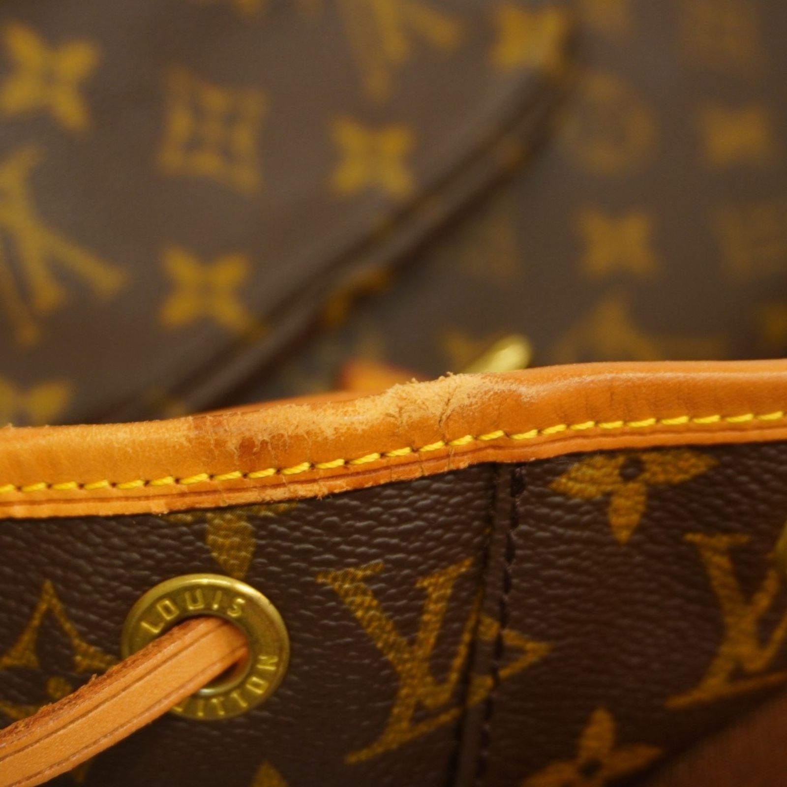 Vuitton ルイ