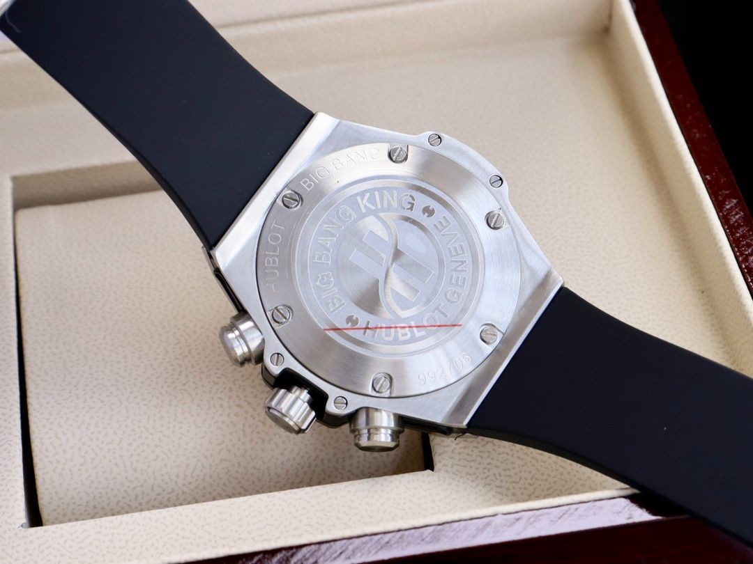 HUBLOT腕時計