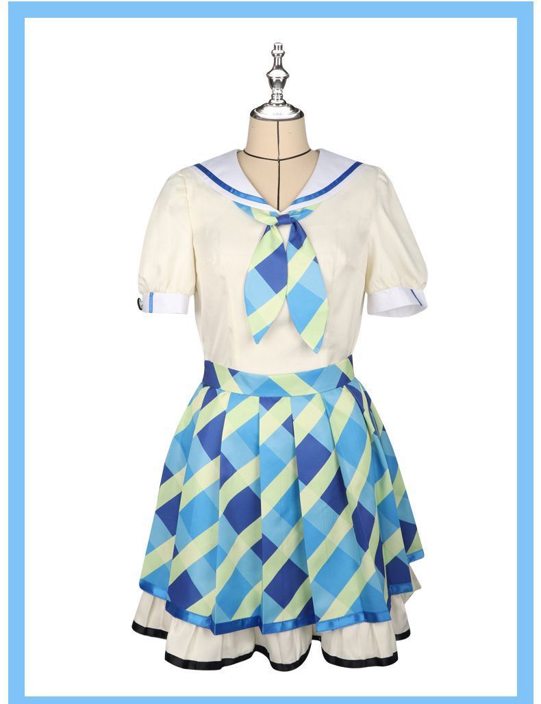 ウィング付き 制服