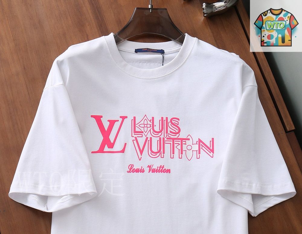 【♡ヒカル着用♡】Louis Vuitton★ Tシャツ オーバーサイズ Louis Vuitton(ルイヴィトン) Tシャツ