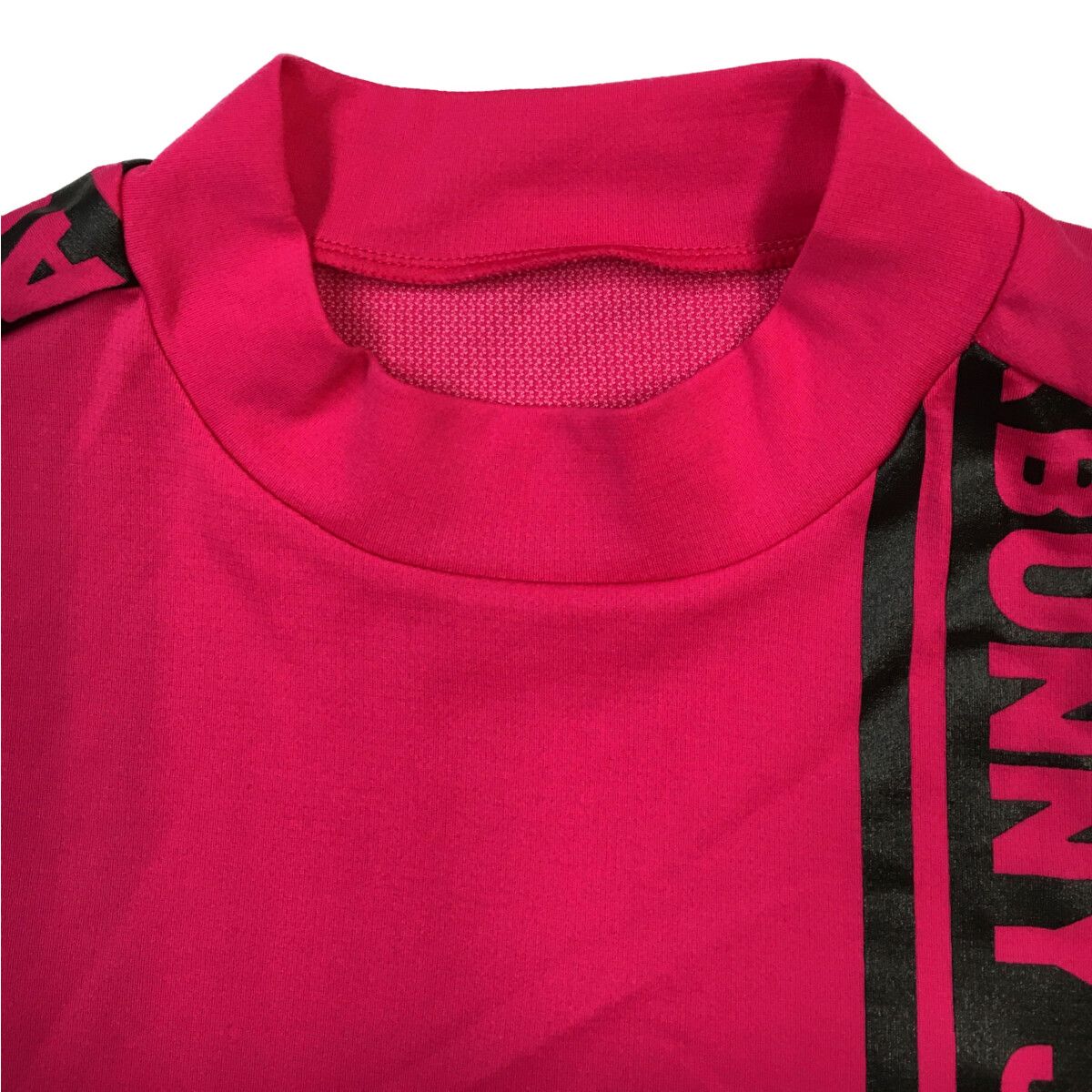 JACK BUNNY!! - coco 中古 ジャックバニー Jack Bunny!! レディース 半袖シャツ 1(M) ピンク×黒 ハイネック ストレッチ ロゴ総柄 Jack Bunny!! ジャックバニー 半袖ハイネックシャツ ピンク×白