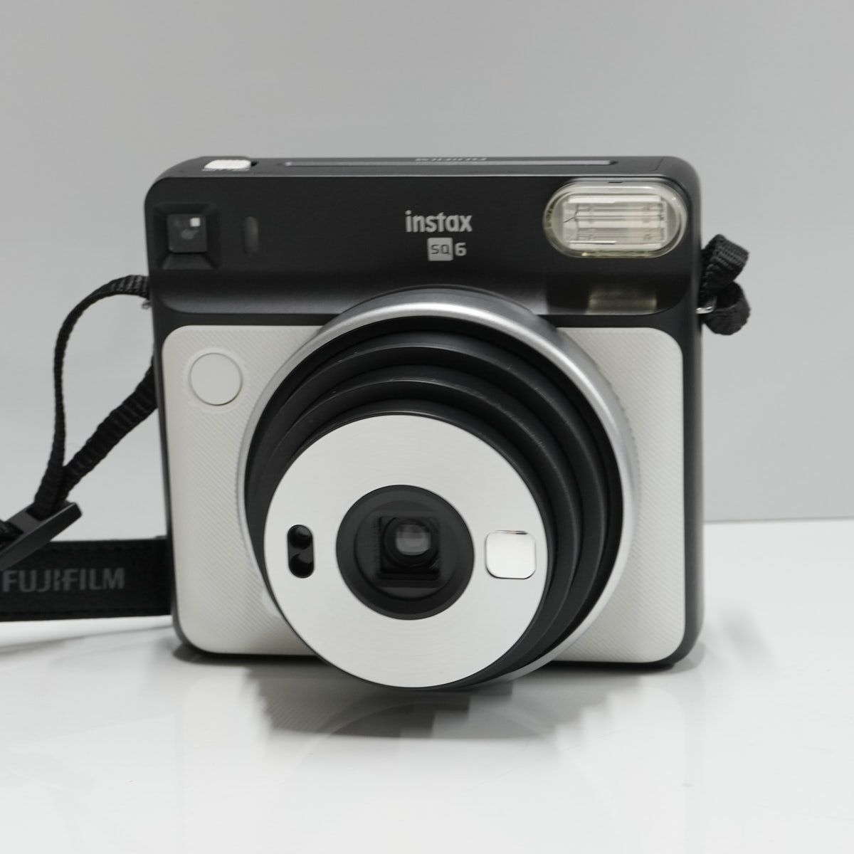 半額】SIXPAD シックスパッド フットフィット 初代 EMS機能付き SIXPAD