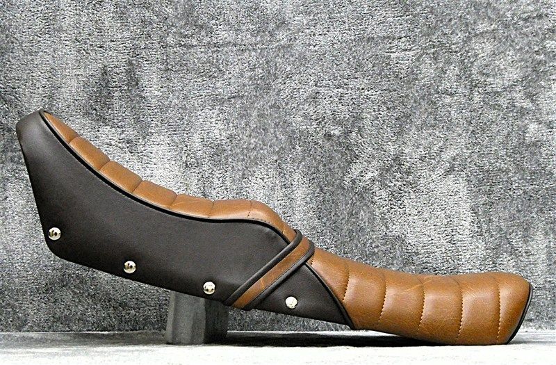 Z400FX鋲打ち 茶ツートン