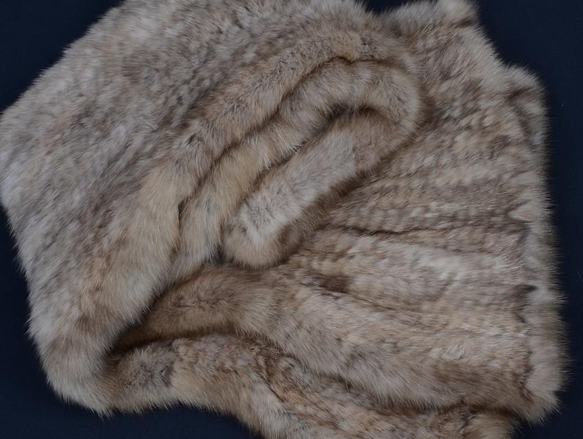 新品毛皮の王様と呼ばれる長1.70mのセーブルロングマフラー幅20リアル  