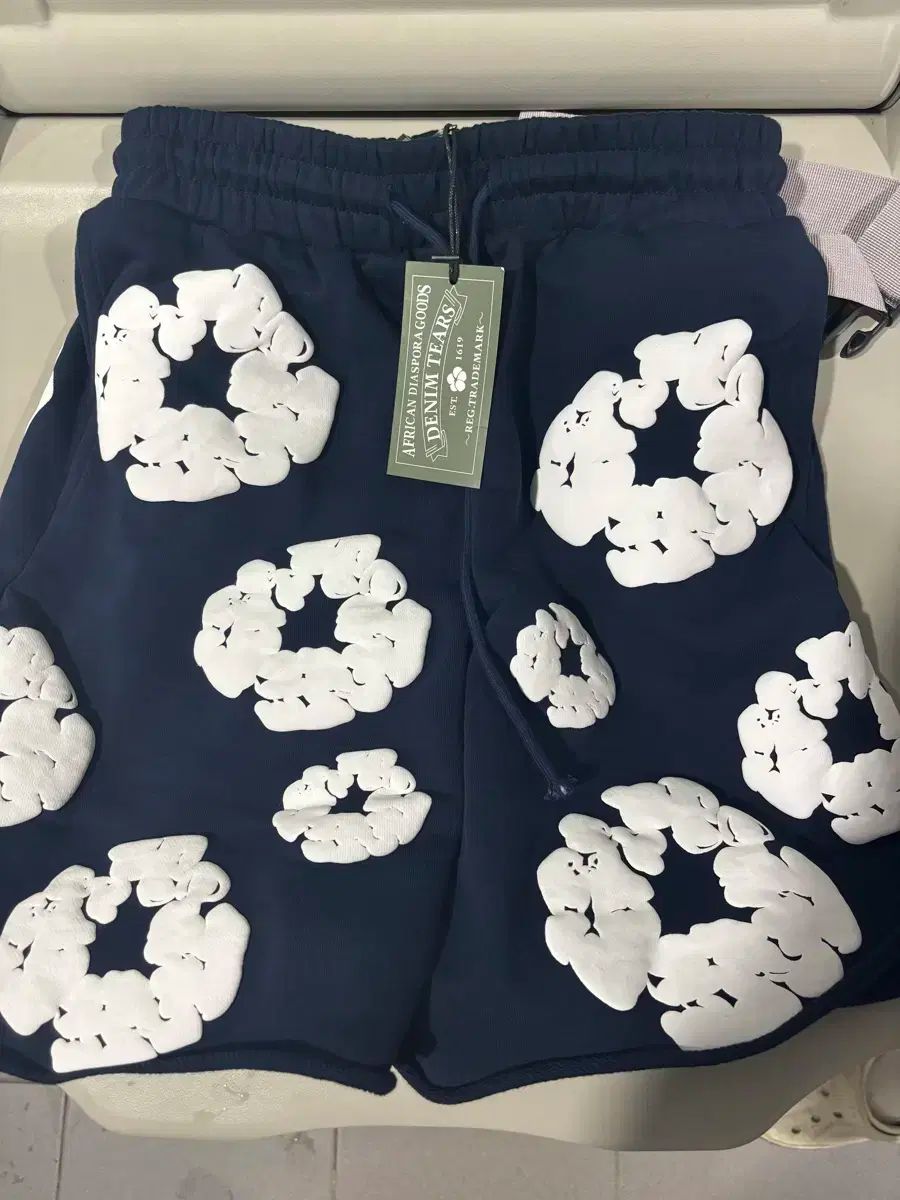 花柄ピンクショートパンツ デニムティアーズdenim tears ピンク 花柄