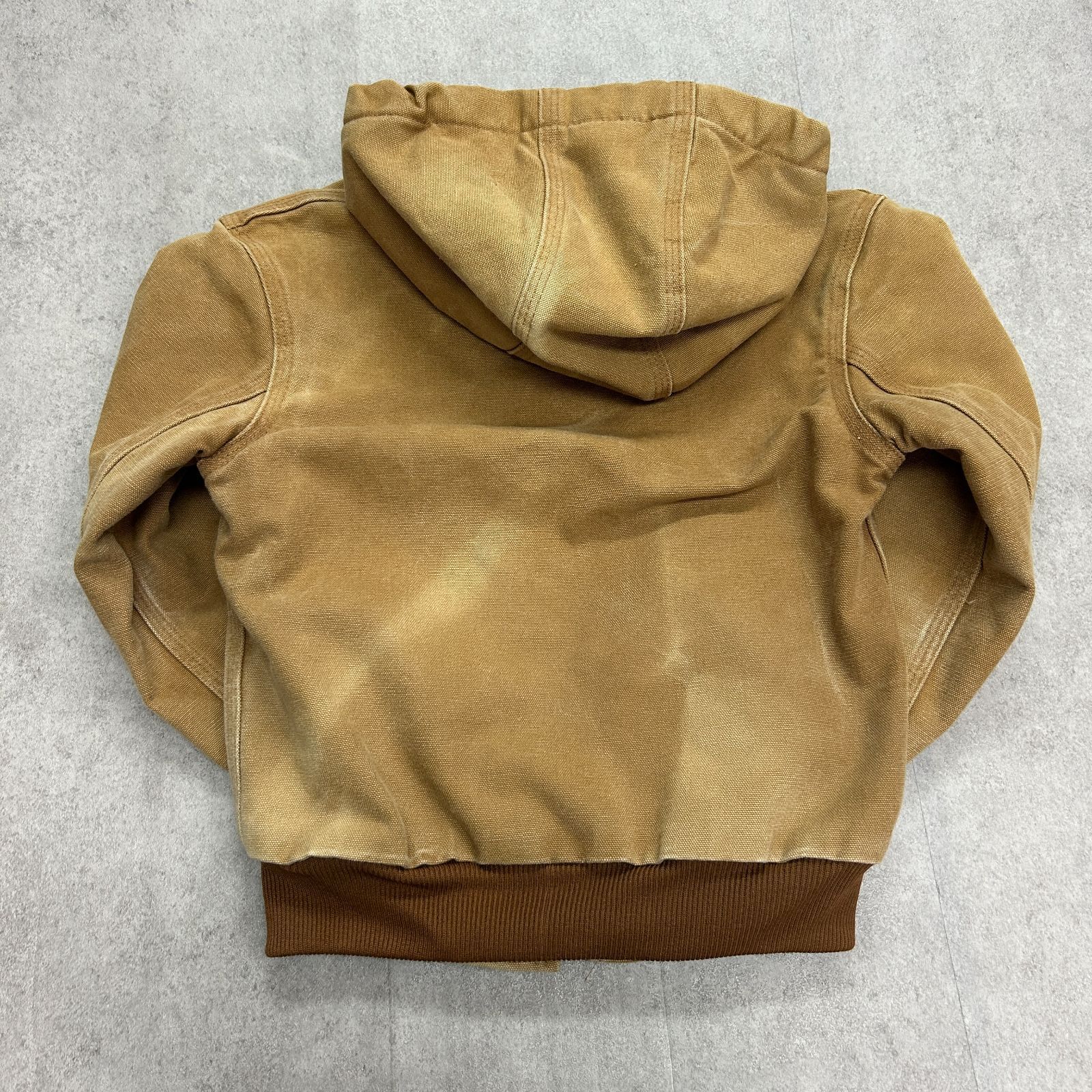 00s　Carhartt　カーハート　アウター　アクティブジャケット　パーカー　ダックジャケット　メキシコ製　古着　カーハートブラウン　ベージュ系　キッズS