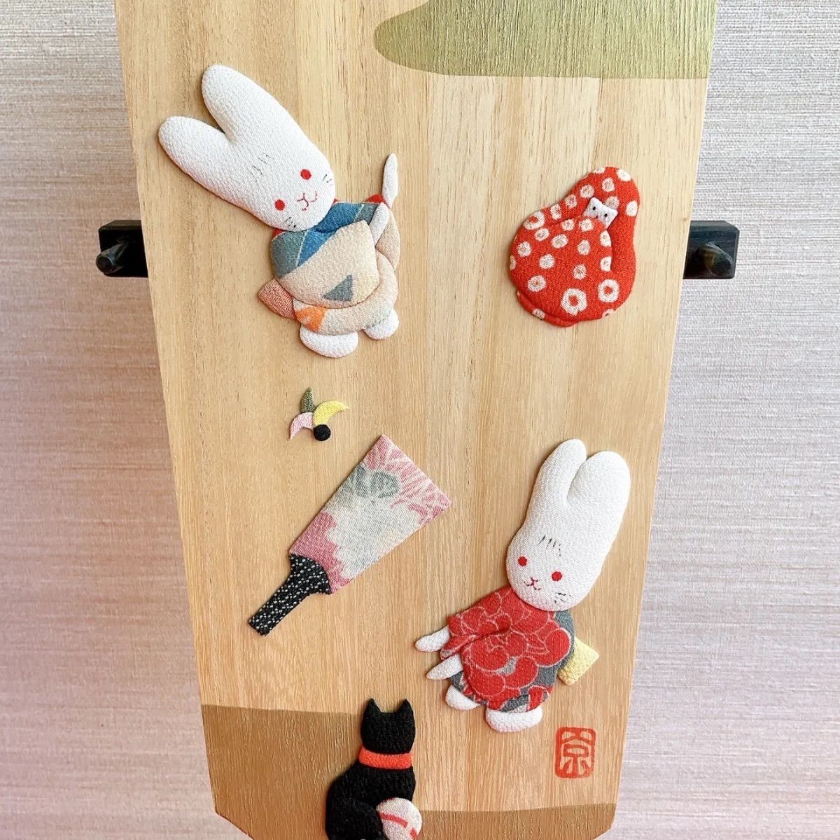 羽子板 初正月 (ハローキティ 日本人形 5号羽子板 kt537-02-874)尾山