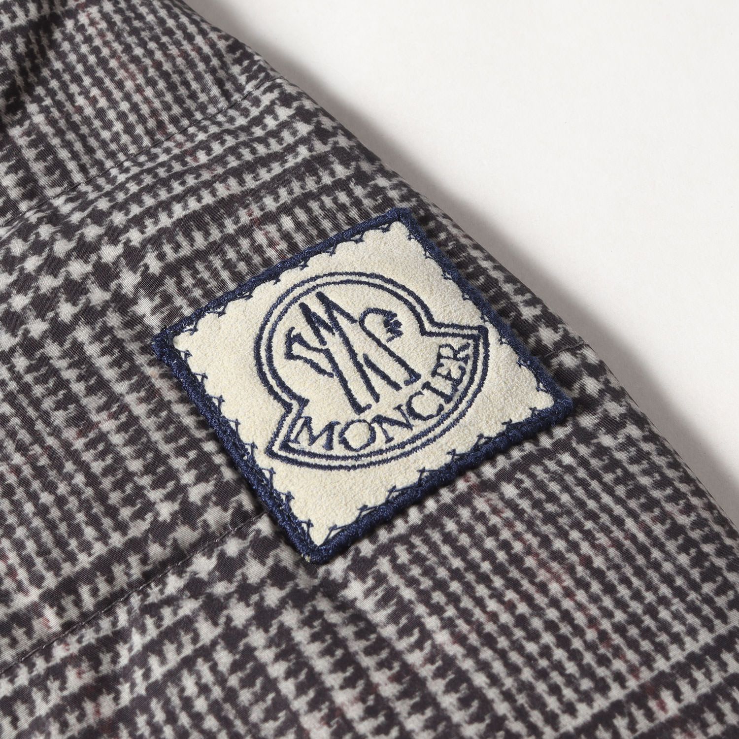 MONCLER GAMME BLEU モンクレールガムブルー ダウン ジャケット