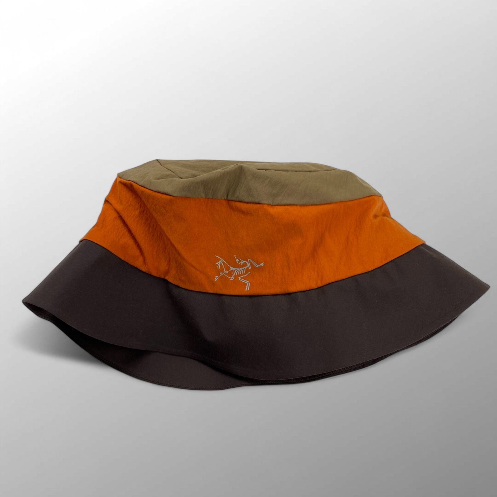 ARC'TERYX SINSOLO HAT 60CM ブラウン ARC'TERYX - SINSOLO HAT - DISTANCE