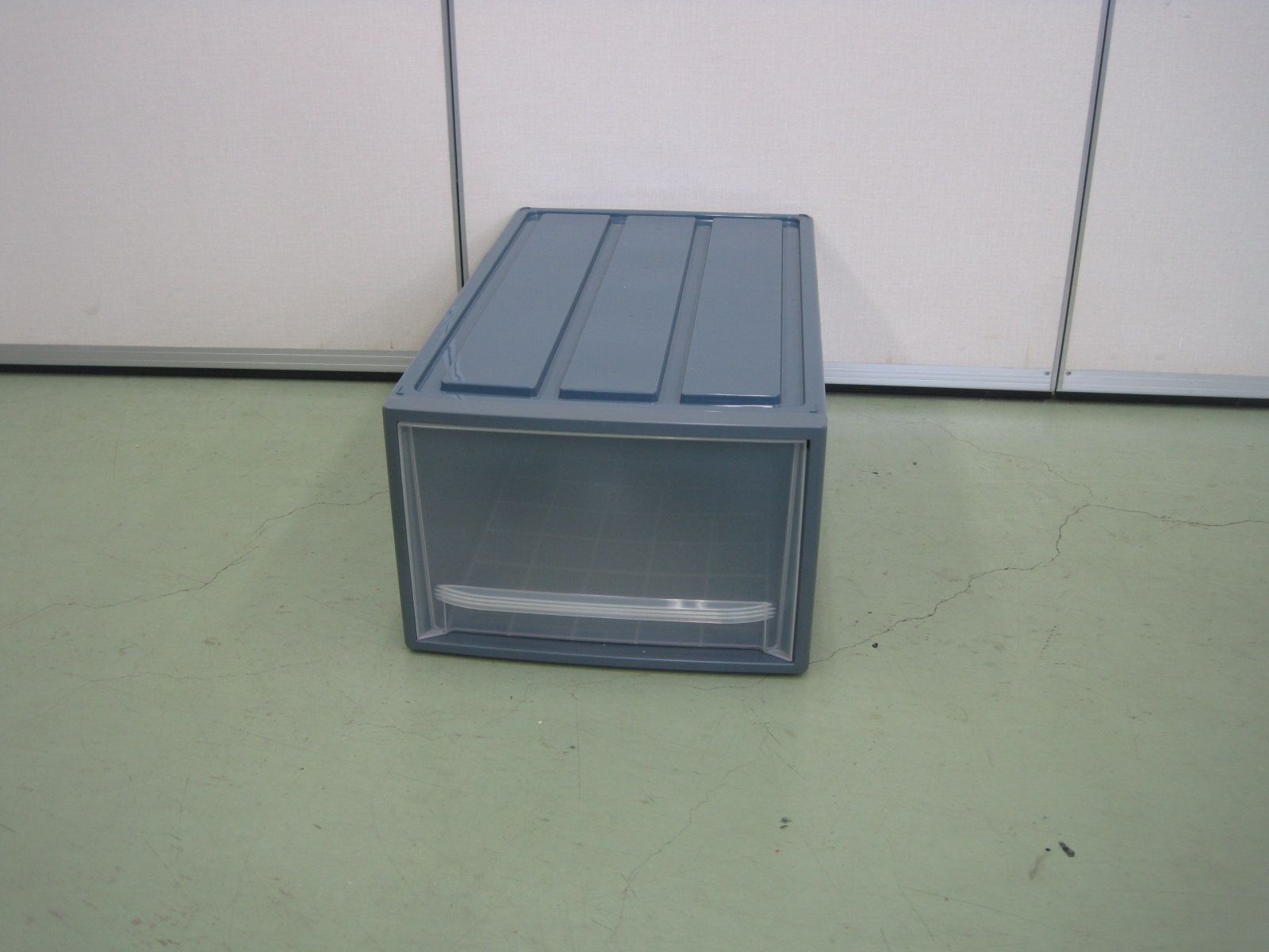 収納ケース（R5-101 配送不可、現地引取のみ、リユース品）