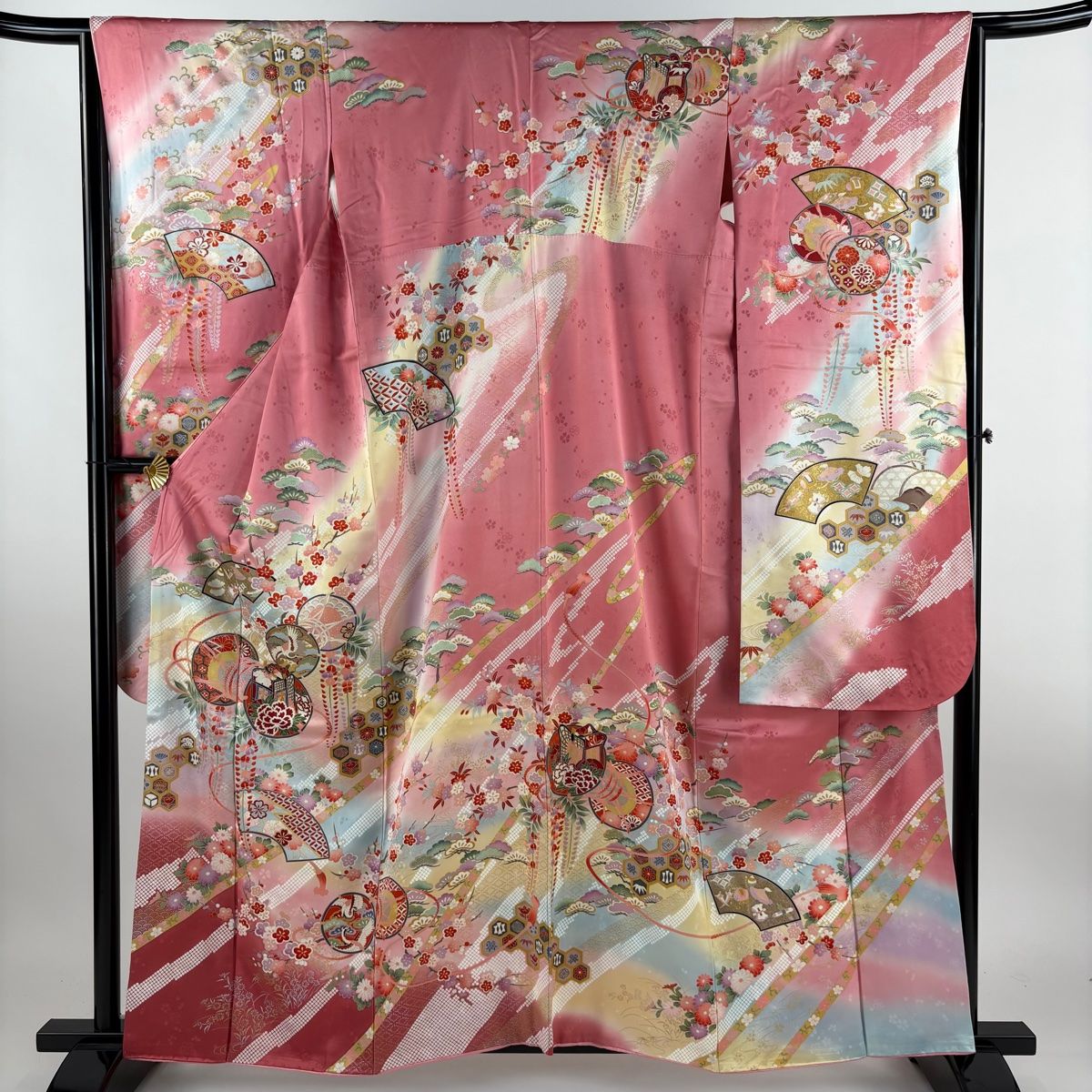 振袖 身丈159cm 裄丈64.5cm M 袷 鼓 御所車 金銀彩 ぼかし ピンク 正絹 秀品