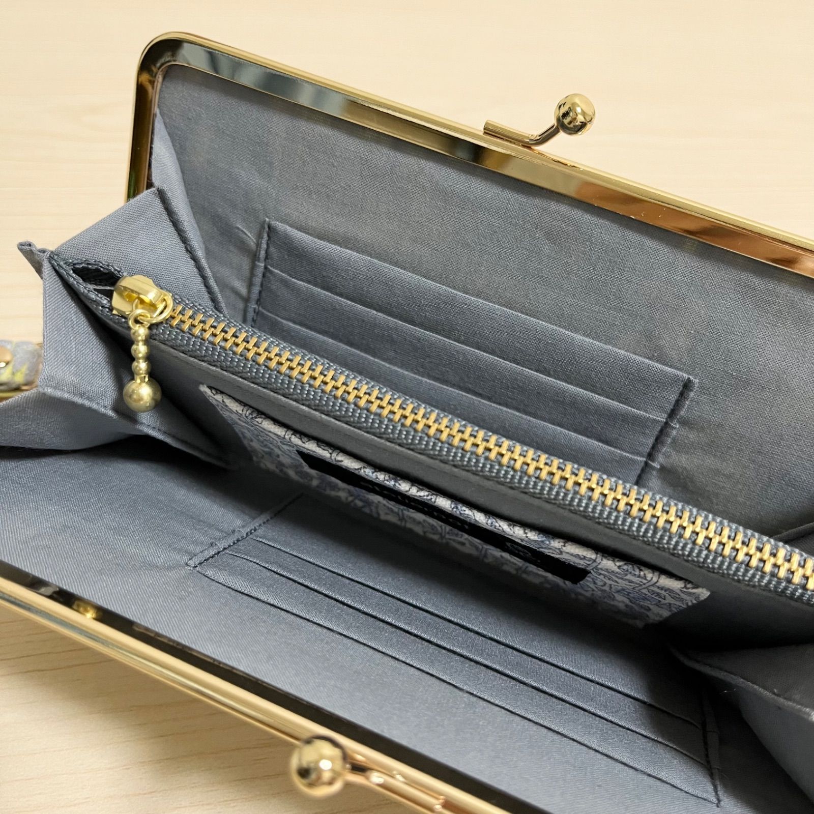 ハンドメイド　がま口長財布　ミナペルホネン　jungle relief ☆ミナペルホネン☆jungle relief yellowのがま口財布☆持手付 - メルカリ