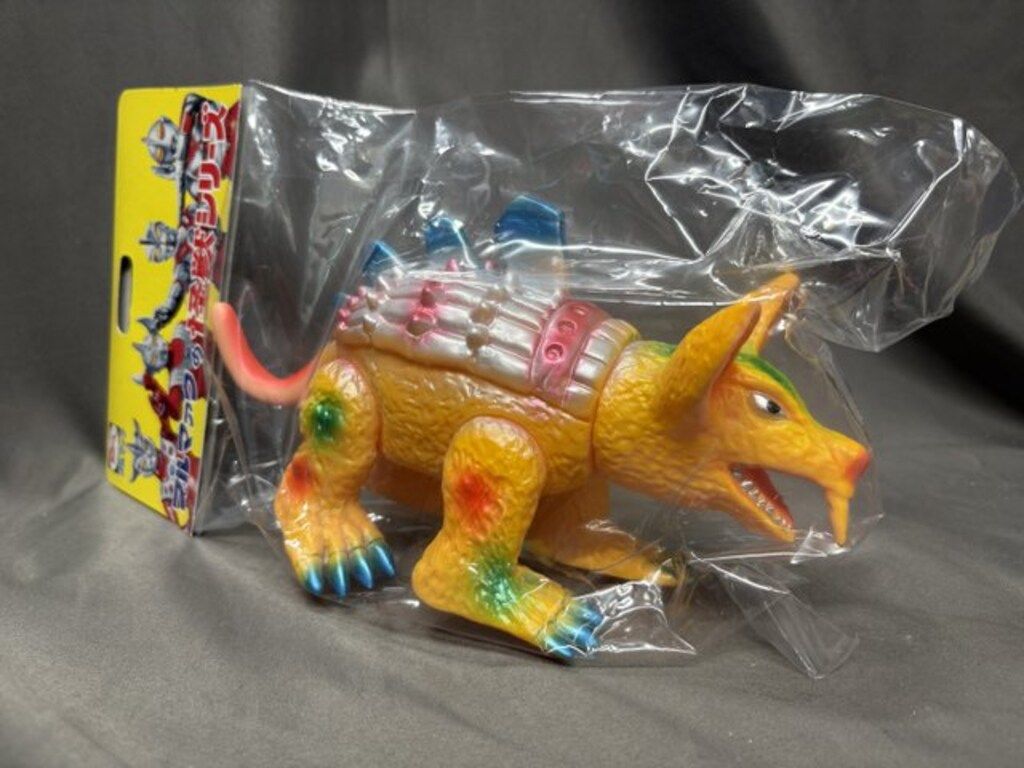 ブルマァク ロボネズ 帰ってきたウルトラマン BULLMARK 墓場の画廊 ソフビ/ブルマァク BULLMARK/帰ってきたウルトラマン/ロボネズ