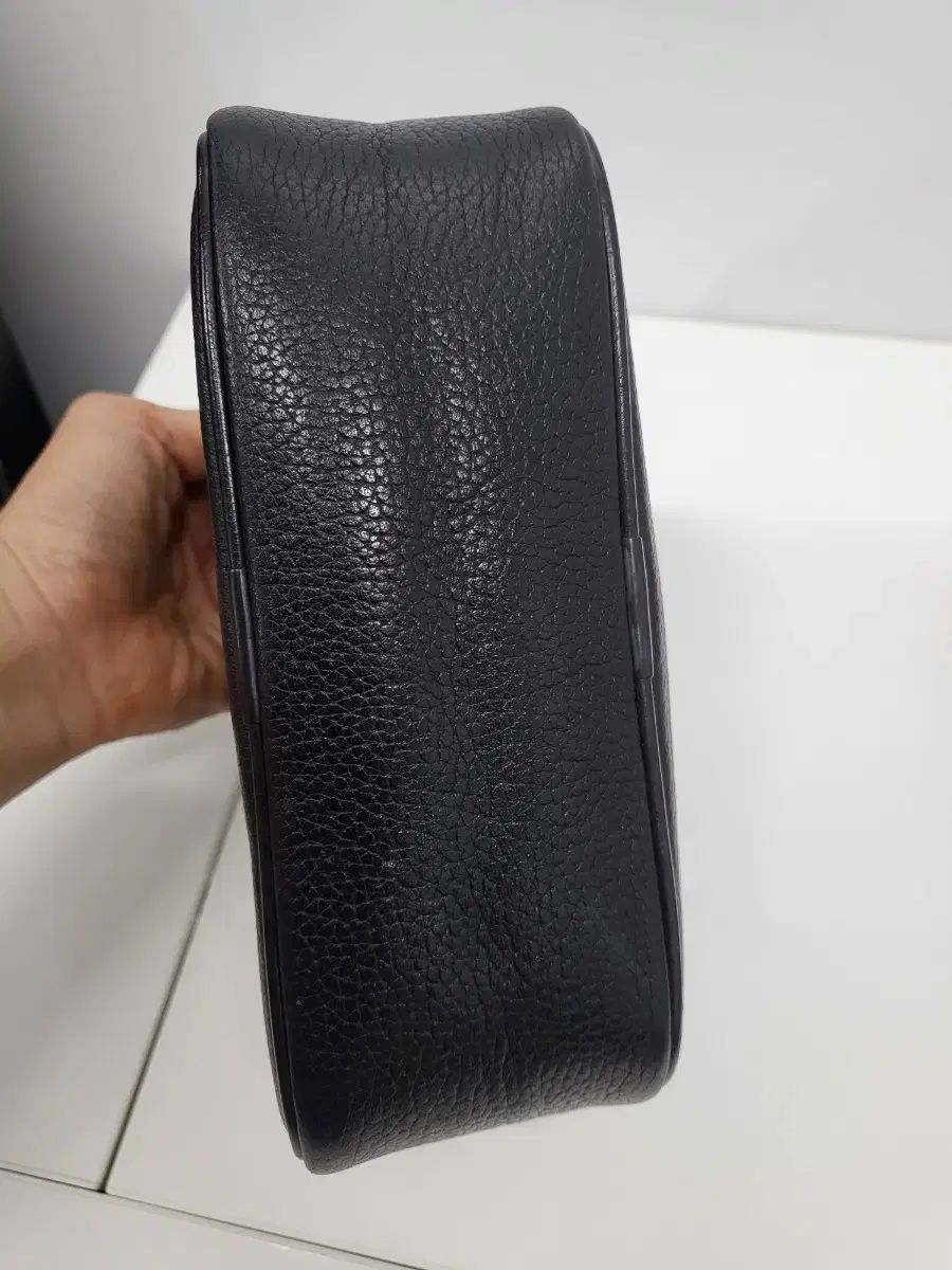 クラシックミニクロスボディバッグ