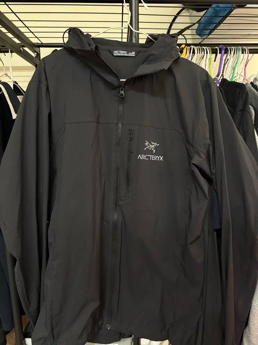 ARC TERYX アークテリクス スクイミッシュ ウィンドブレーカー