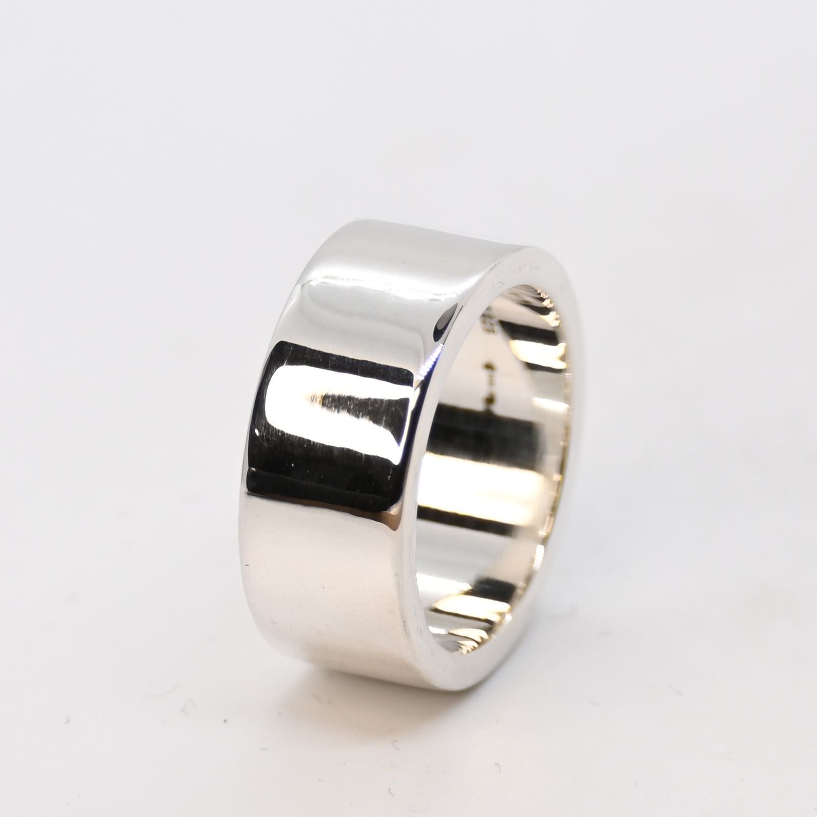 プレーン シルバー