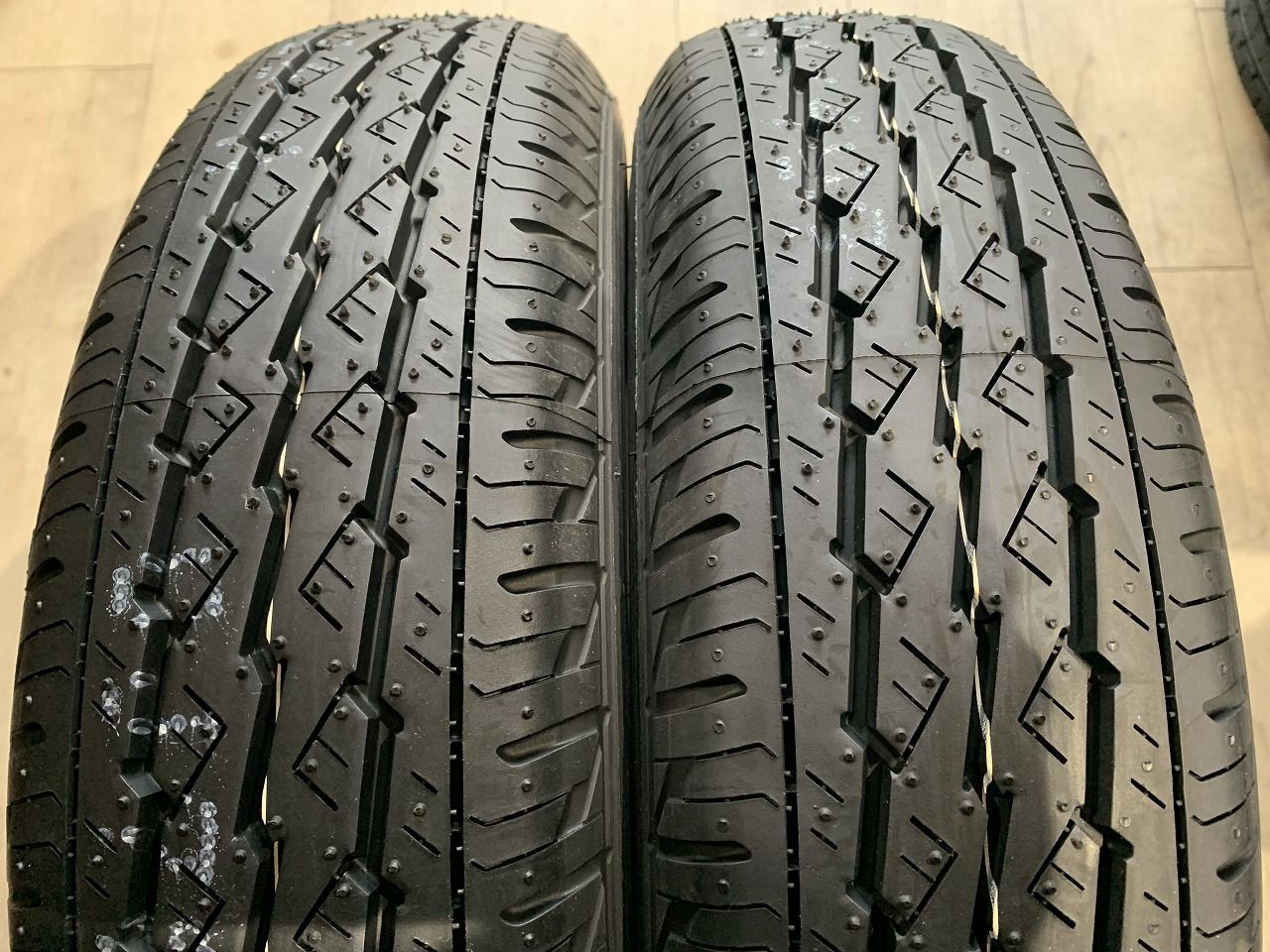 店頭販売 新品 BRIDGESTONE K370 145/80R12 2024年 4本セット エブリィ