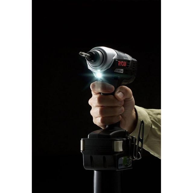 京セラ Kyocera 旧リョービ 充電式 インパクトドライバー 14.4V BID-1416 657752A