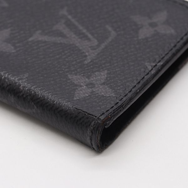 未使用品　LOUIS VUITTON iPhone ダミエ　手帳型ケース ルイヴィトン ダミエ 手帳型 iPhoneケース ブランド小物 IGR