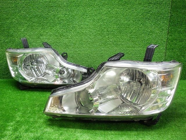 美品 ステップワゴン HID ヘッドライト 左右 100-22013 RK5 ステップ ワゴン ホンダ RK系 ステップワゴン ヘッドライト 左右 HID