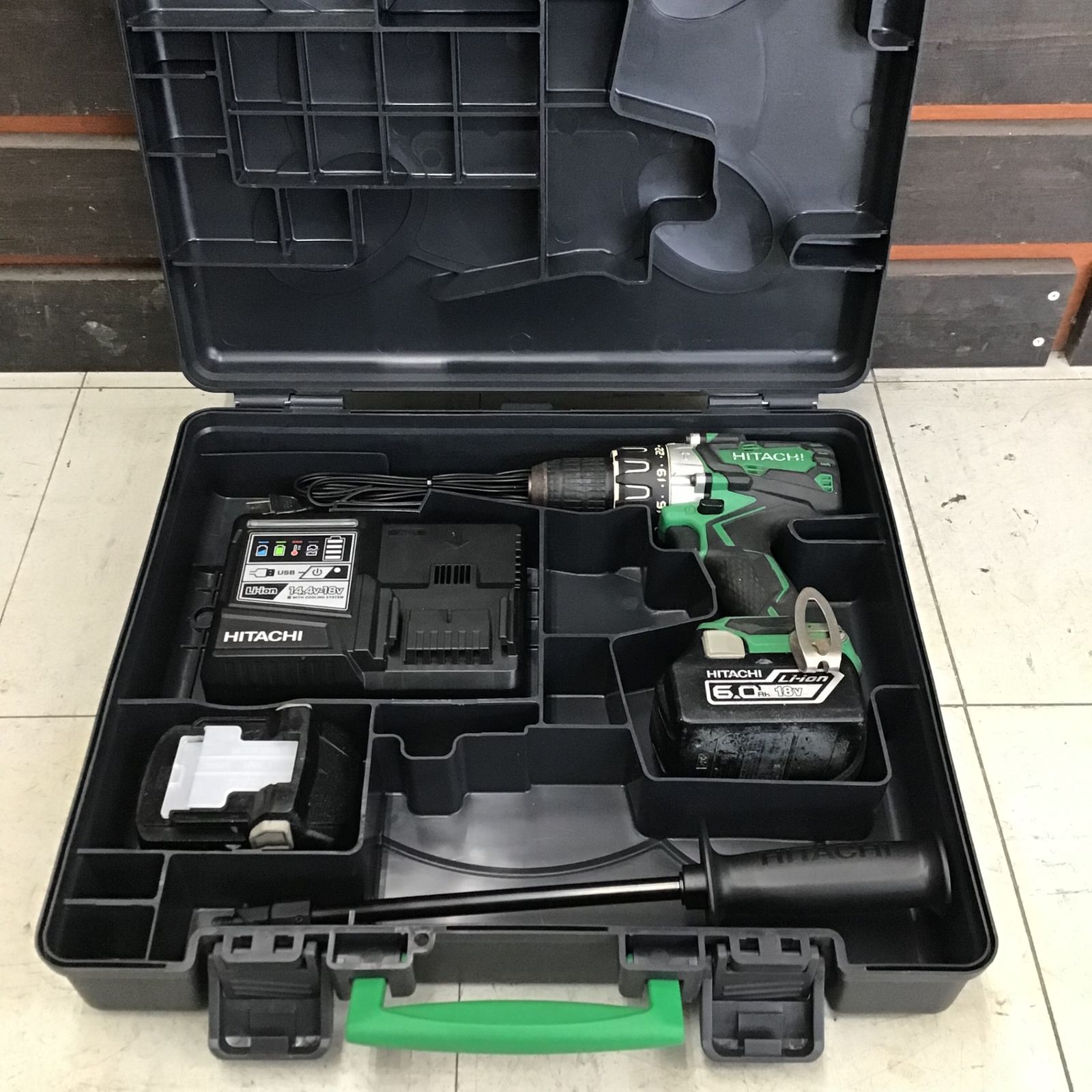 中古品】ハイコーキ/HIKOKI ※旧:日立工機 コードレス振動ドリル 