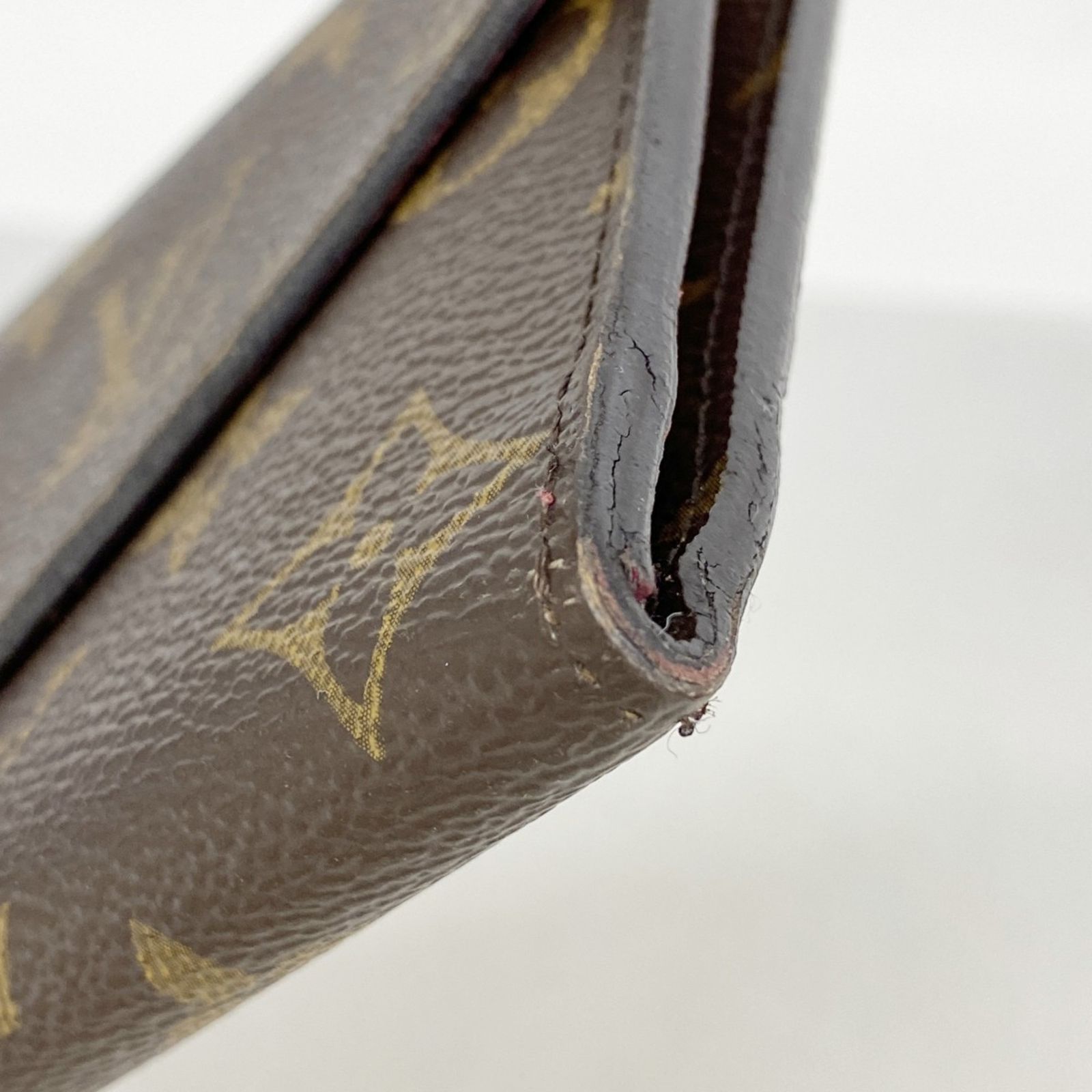 ルイヴィトン 三つ折長財布 ルイヴィトン モノグラム ポルトトレゾール