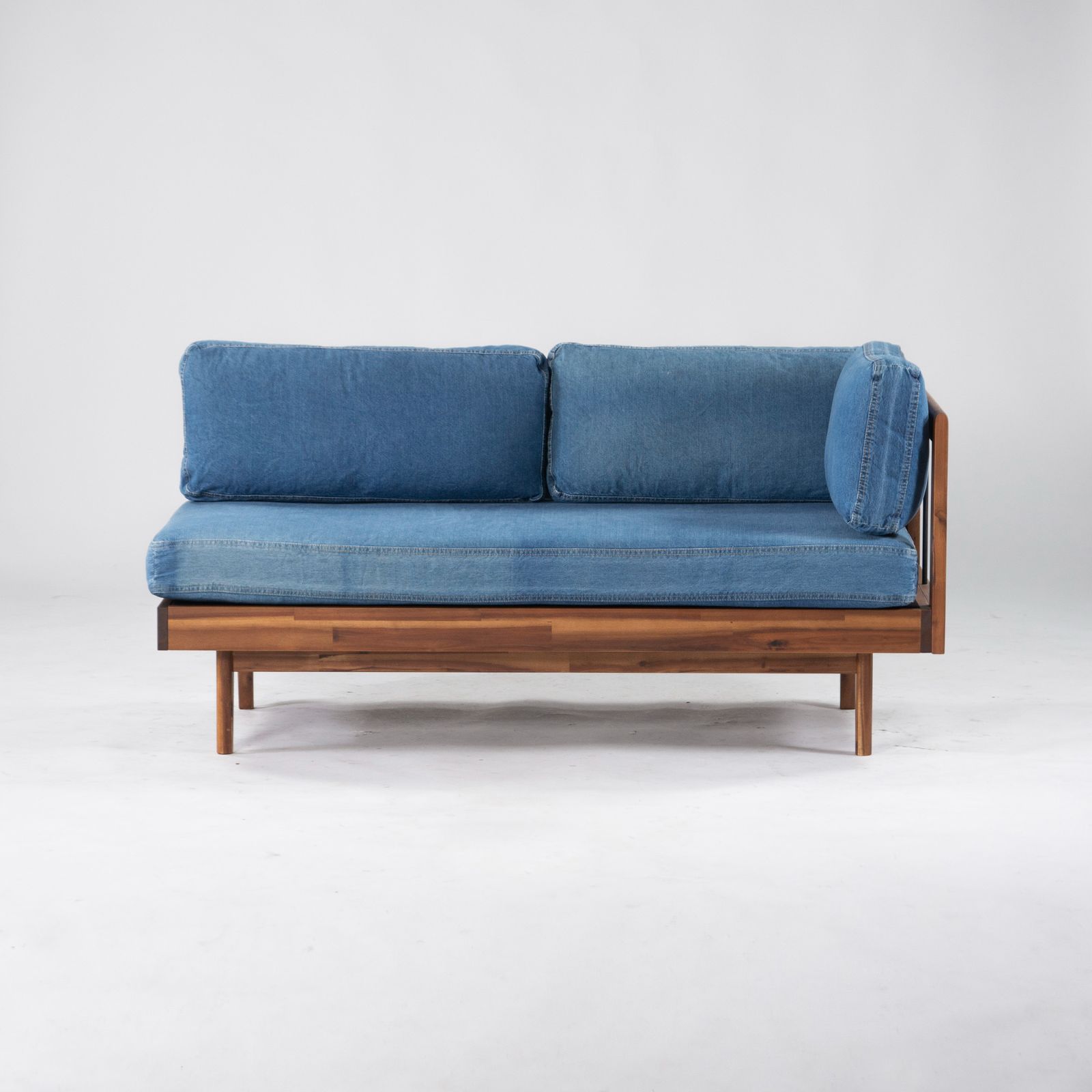 unico ウニコ スウェラ 片アーム ソファ クリーニング済 unico ウニコ スウェラ 片アーム ソファ クリーニング済