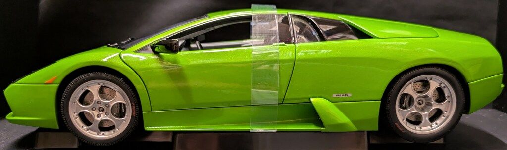 AUTOart 1|18 PERFORMANCE LAMBORGHINI MURCIELAGO METALLIC GREEN 74514